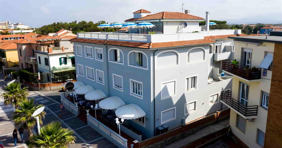 Hotel Il Settebello    Cecina (14)