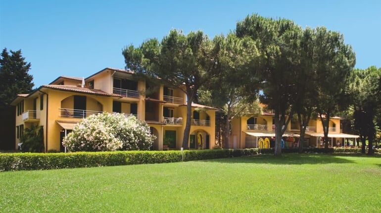 Residence Borgo della Lacona, Capoliveri (1)