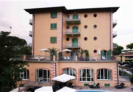 Hotel La Pigna *** - Marina Di Pietrasanta