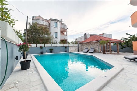 Srima (Vodice) - Marina apartmány ***