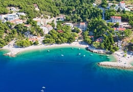 Brela - Petra vila se stravou ***