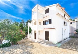 Stara Novalja - Srecko apartmán ***