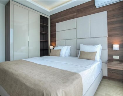 Hotel Twelve: fotografie vybavení exteriérů a interiérů ubytování.