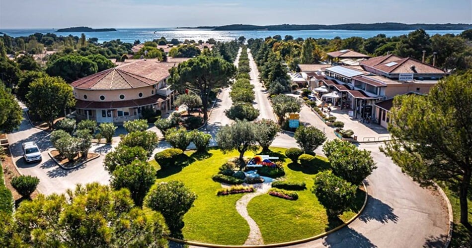 Bi Village Resort pokoje se snídaní - Fažana - 101 CK Zemek - Chorvatsko