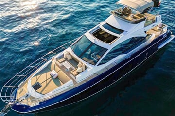 Azimut S7 - Mudita (s posádkou)