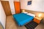 Splendid Resort - apartmán pro 5-7 osob, typ A - Pula - Zlatne Stijene - 101 CK Zemek - Chorvatsko