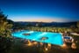 Bazén při západu slunce, Oliena, Sardinie