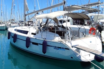 Plachetnice Bavaria 41 Cruiser - SAKE