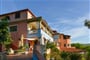 Exteriér hotelu, Bitti, Sardinie, Itálie