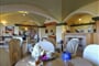 Hotelový bar,  Bitti, Sardinie, Itálie