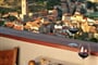 Bufet na panoramatické terase s ochutnávkou sýrů, Bitti, Sardinie, Itálie