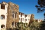 Budova s pokoji, Porto Cervo, Sardinie