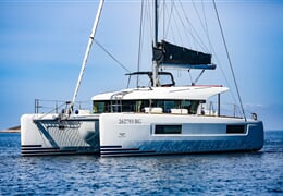 Lagoon 40 - Bahia Real (generator)