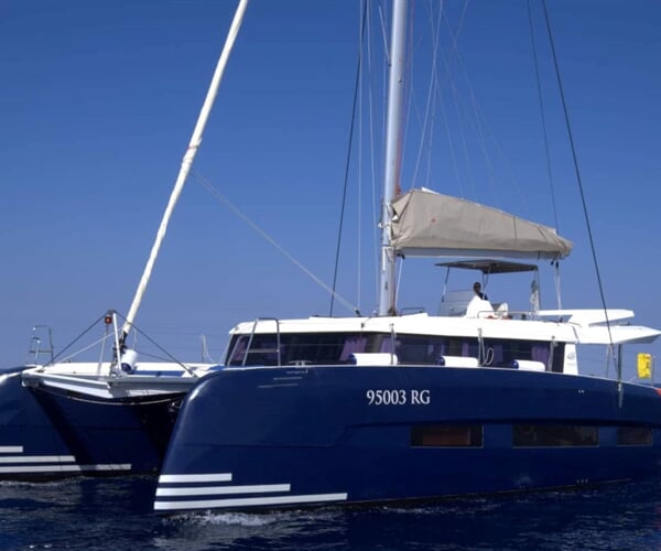 Dufour Catamaran 48 - YAM - BLUE HULL, AC+GEN., UNDERWATER LIGHTS