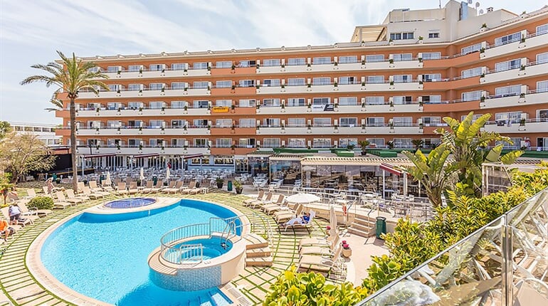 Hotel-Ferrer-Janeiro-Spa-1