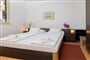 Fontana-Resort-1-bed-vintage-suite