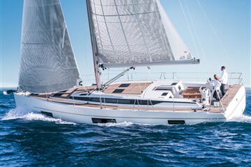 Plachetnice Bavaria C45 - Galini