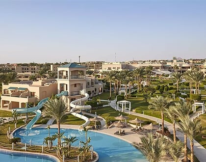 Hotel-Coral-Sea-Holiday-2