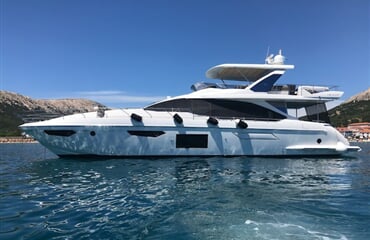 Azimut 72 - Alyss (s posádkou)