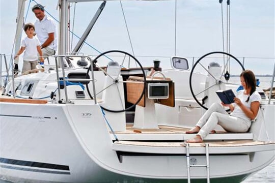 Dufour 335 Grand Large - Babe