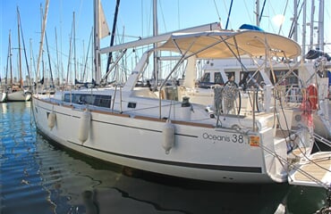 Oceanis 38.1 - VITA