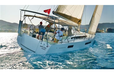 Sun Odyssey 440 - Happy Day