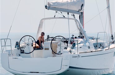 Oceanis 35.1 - LAMPUGA