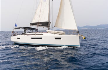 Sun Odyssey 410 - Aella