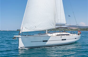 Dufour 460 Grand Large - Dream Weaver