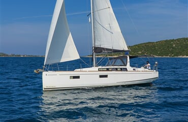 Oceanis 38.1 - Philyra