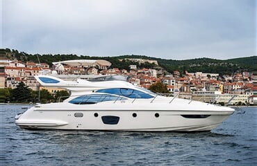 Azimut 47 - Skyfall MY