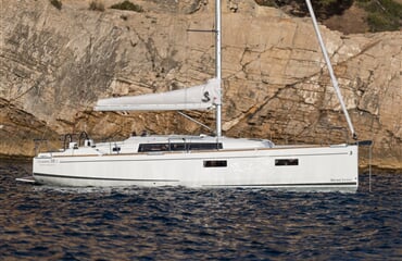 Oceanis 38.1 - MAJANO