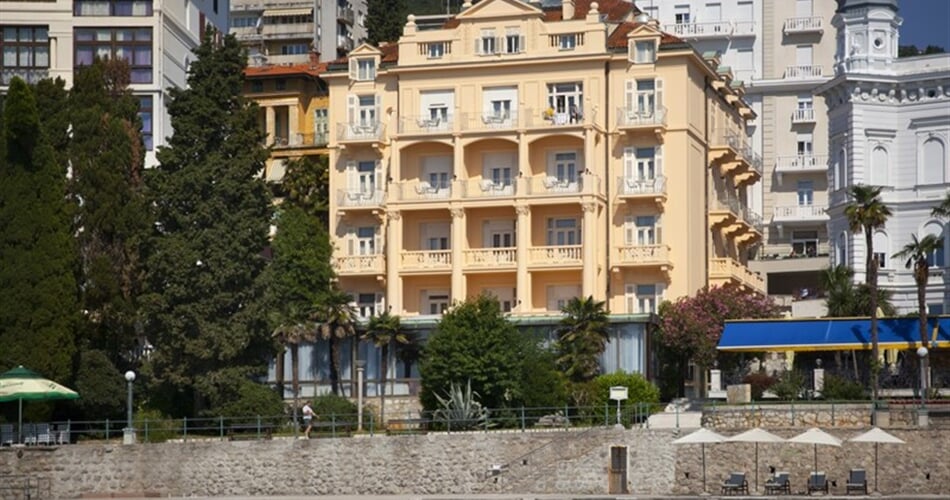 ALungomare hotel - Opatija - 101 CK Zemek - Chorvatsko