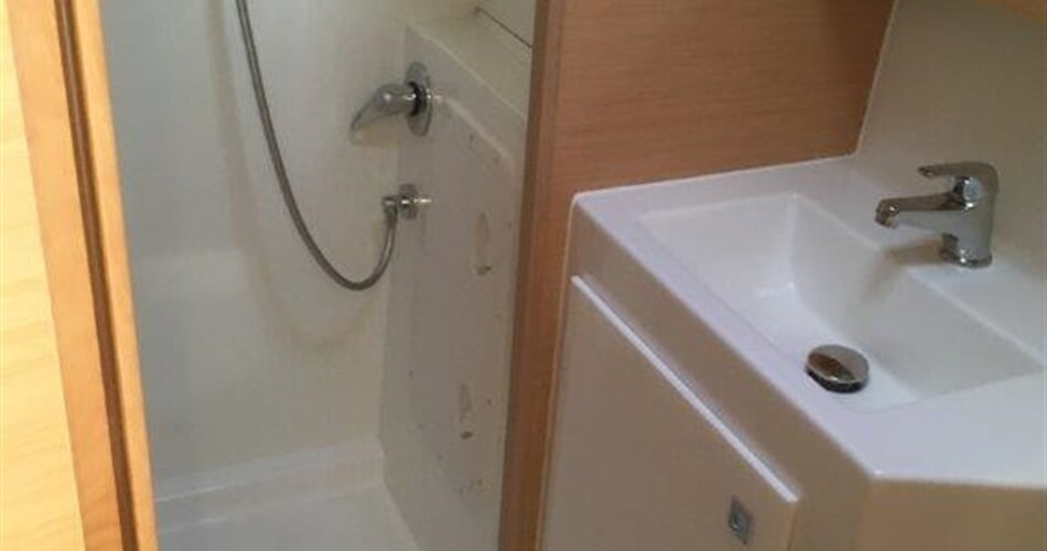 Bath 1