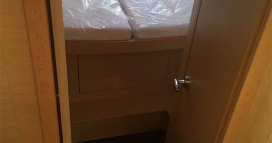 Double cabin 1