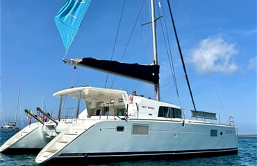 Lagoon 440 - Hot Wind