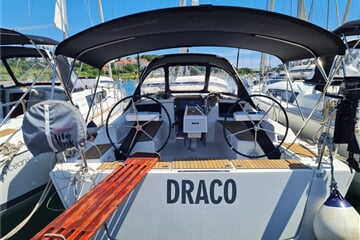 Dufour 360 Grand Large - Draco