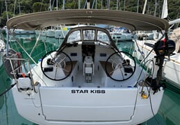 Plachetnice Sun Odyssey 350 - Star Kiss