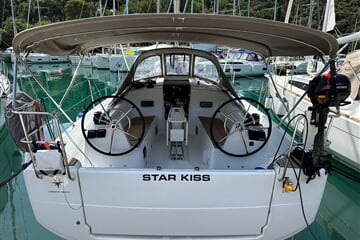 Plachetnice Sun Odyssey 350 - Star Kiss