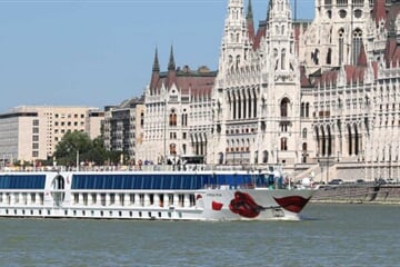 PREMIUM - Intenzivní Dunaj - katarakty (FLORA)