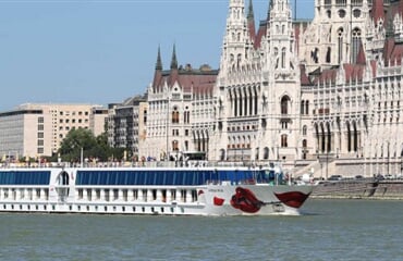 PREMIUM - Intenzivní Dunaj - katarakty (FLORA)