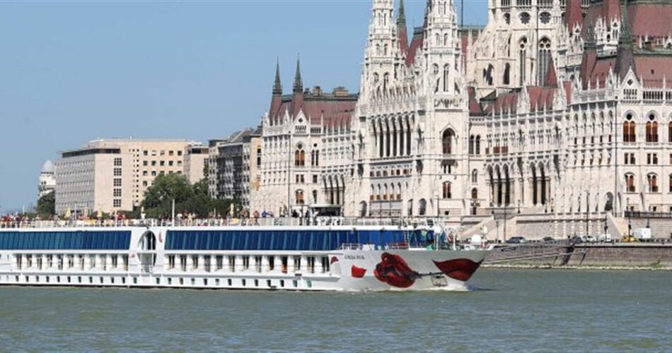 Foto - BASIC - Klasická plavba po Dunaji (Mia)
