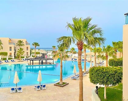 Ivy-Cyrene-Island-Resort-Hotel-6