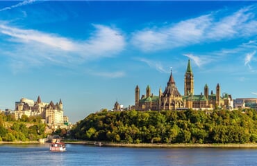 Kanada - Metropole východní Kanady vlakem + Niagarské vodopády