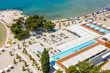 Zaton - Zaton Holiday Resort - apartmány ****