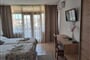 Albamaris hotel - dvoulůžkový pokoj Comfort s možností přistýlky - Biograd na Moru - 101 CK Zemek - Chorvatsko