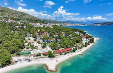 Trogir, Seget Donji - apartmány Medena**** Superior, 7 nocí