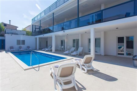 Kaštel Štafilić (Trogir) - Ljilja vila ***