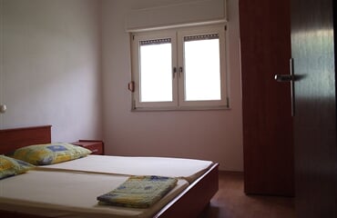 Omiš-Duće - Sadiki vila - apartmány v soukromí ***