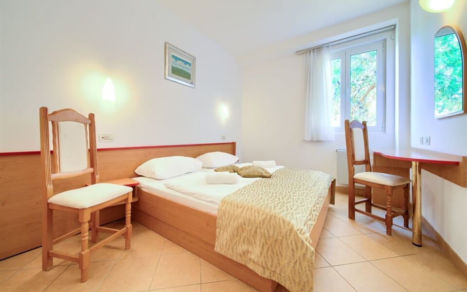 Lovorka depandance vila - pokoj Standard - Krk (ostrov Krk) - 101 CK Zemek - Chorvatsko